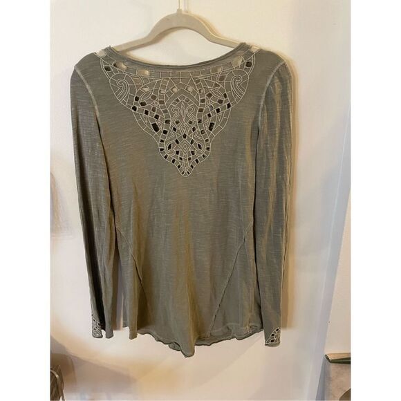 Free People Shirt (SZ M) - Picture 3 of 3